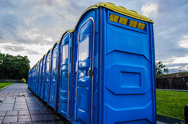 Best Porta potty delivery and setup  in Moore, OK